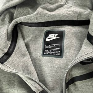 Boys Nike Tech sweatsuit